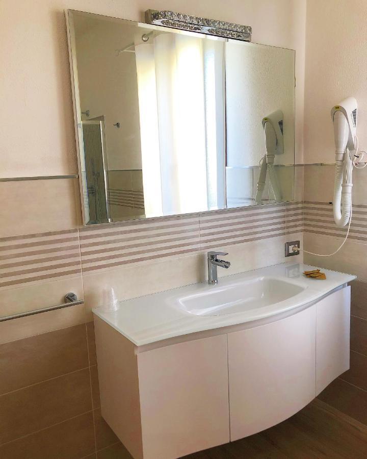 Appartement Le Residenze Del Mare Monolocale N2 à La Caletta Extérieur photo