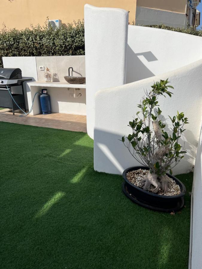 Appartement Le Residenze Del Mare Monolocale N2 à La Caletta Extérieur photo