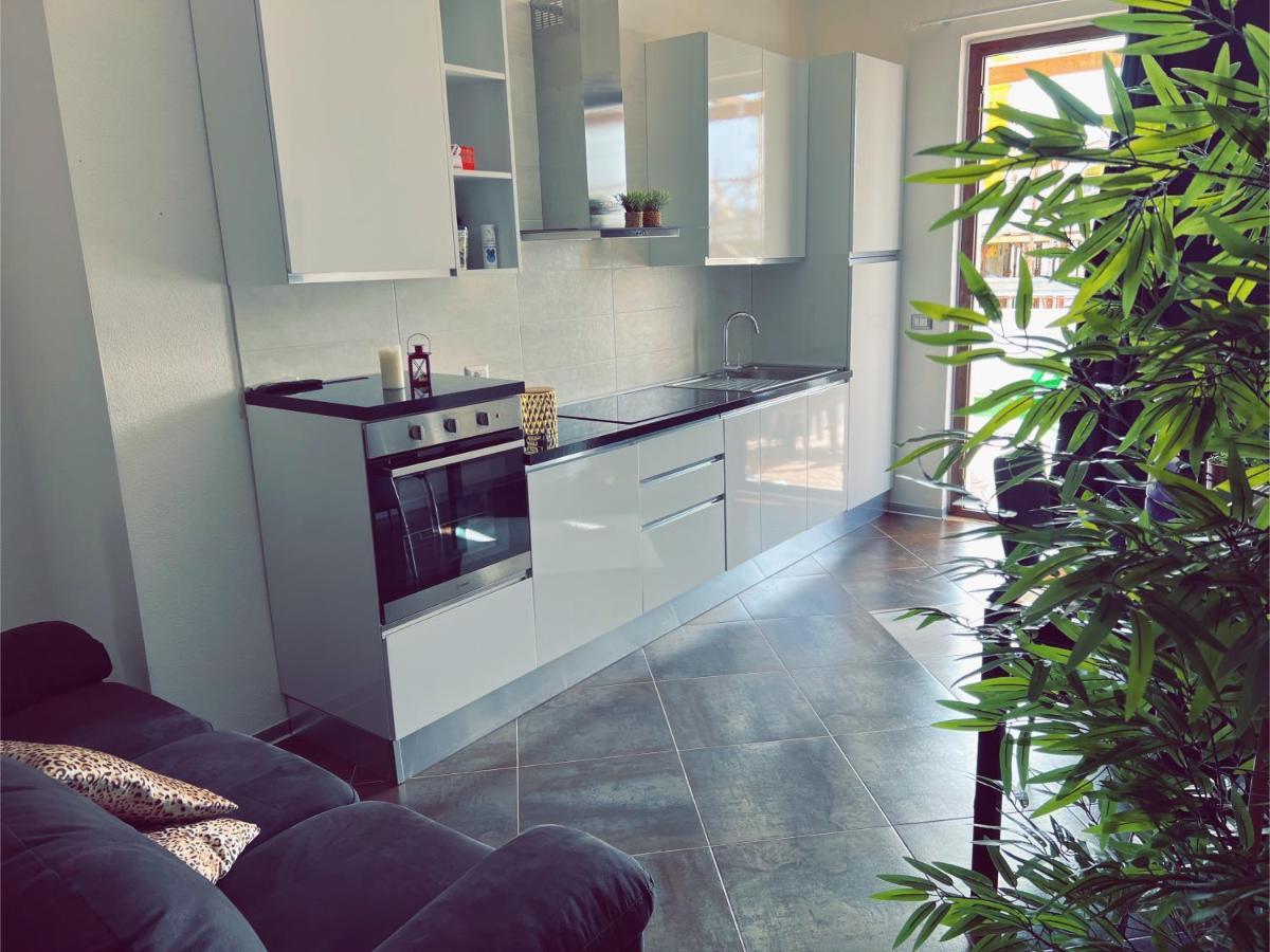 Appartement Le Residenze Del Mare Monolocale N2 à La Caletta Extérieur photo